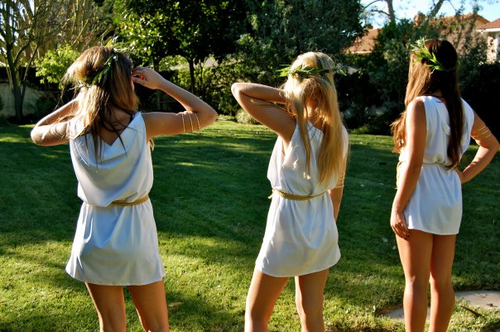 Top Themes For That Summer Bash Every College Girl