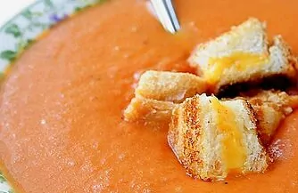 grilled cheese croutons